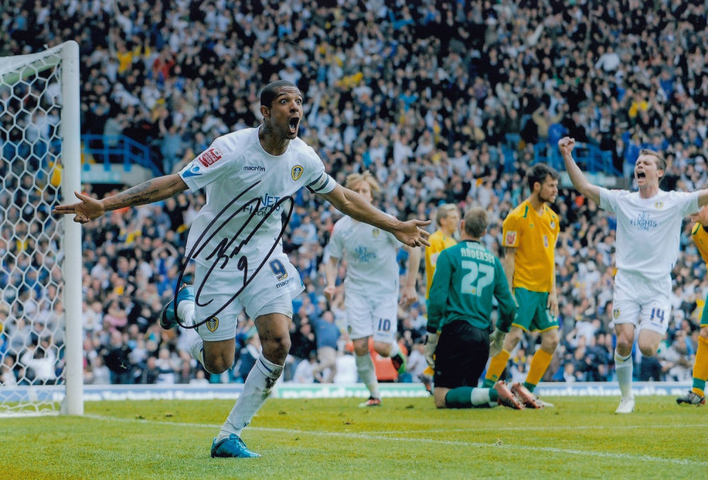 Lot 409: Autographed Jermaine Beckford 12 X 8 Photo: Col,...