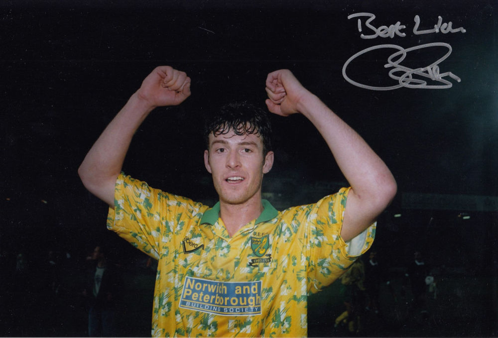 Lot 421: Autographed Chris Sutton 12 X 8 Photo: Col,...