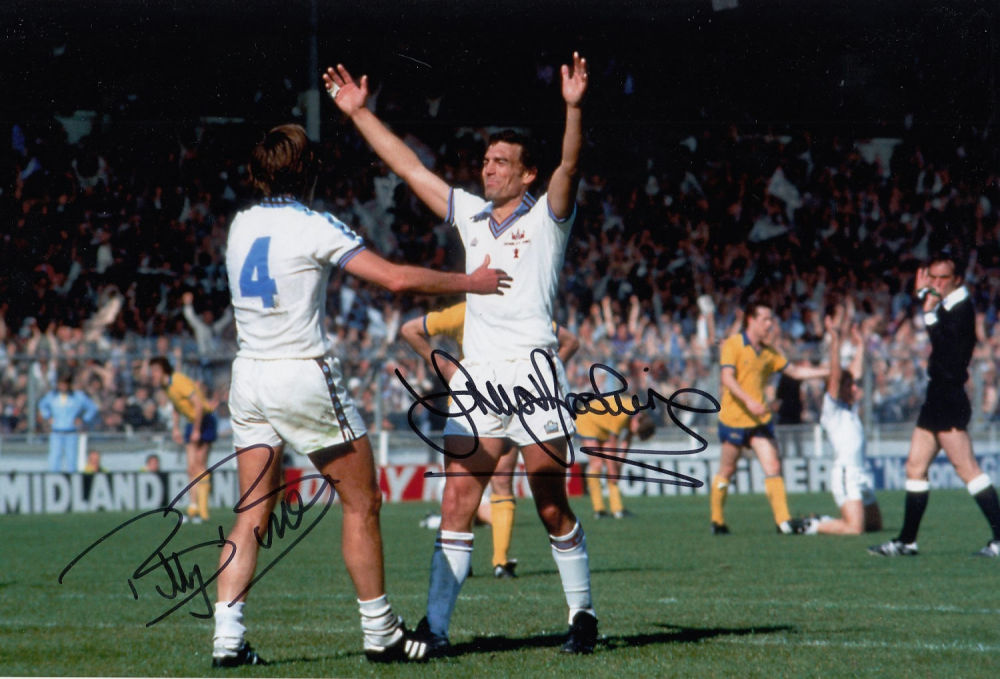 Lot 428: Autographed West Ham United 12 X 8 Photo:...
