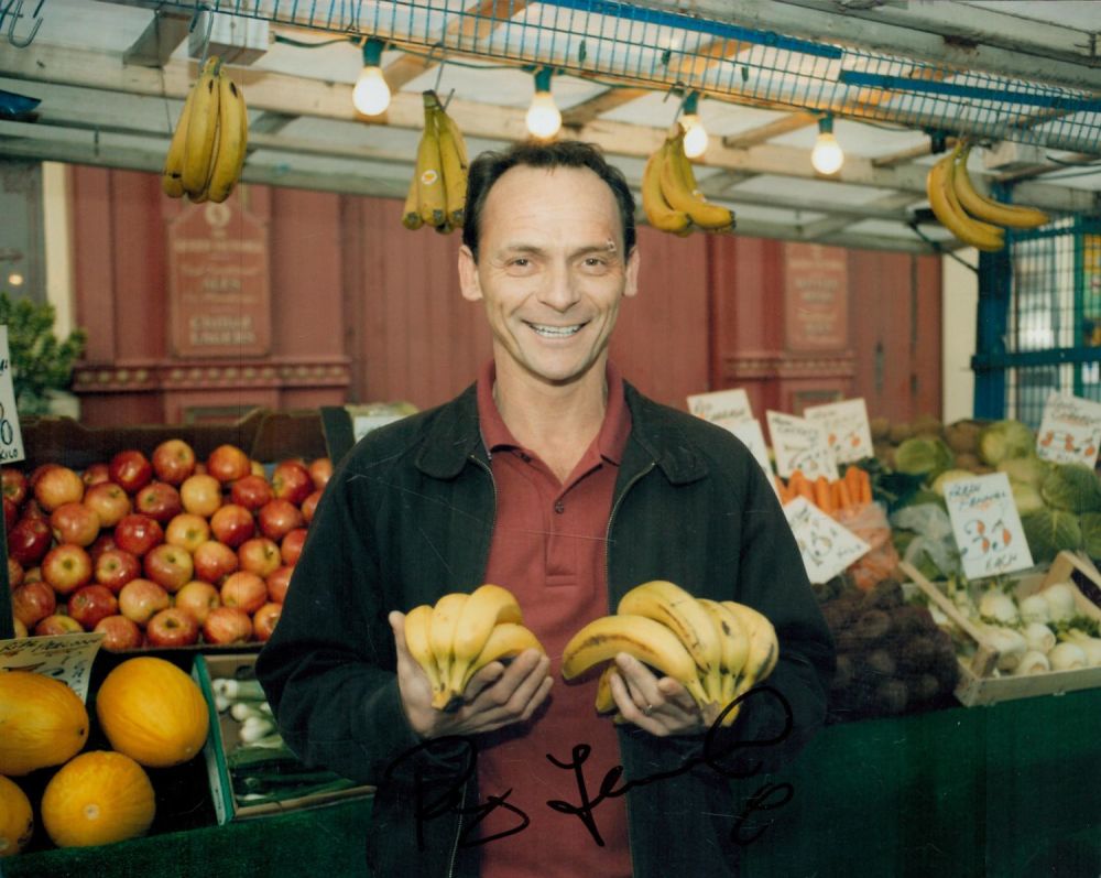 Lot 508: Perry Fenwick signed 10x8 colour photo from Eastenders....