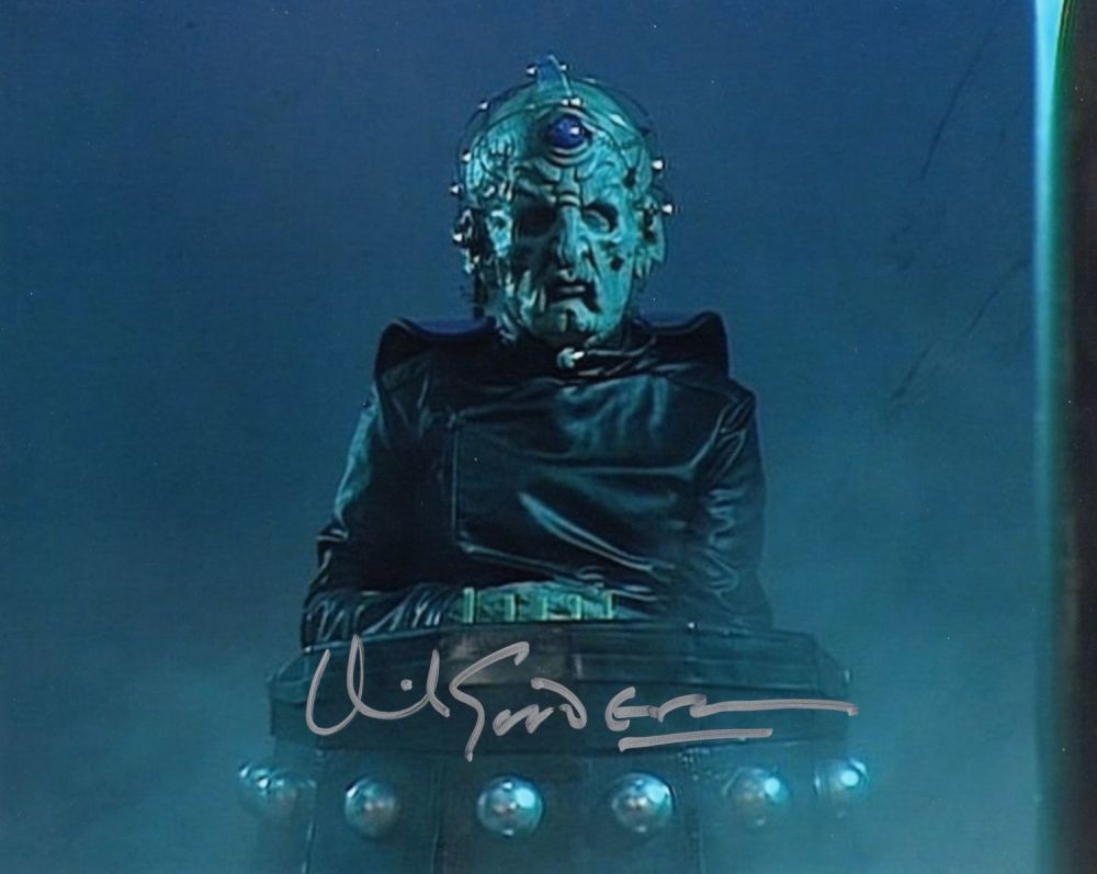 Lot 676: Doctor Who 8x10 photo signed by actor David...