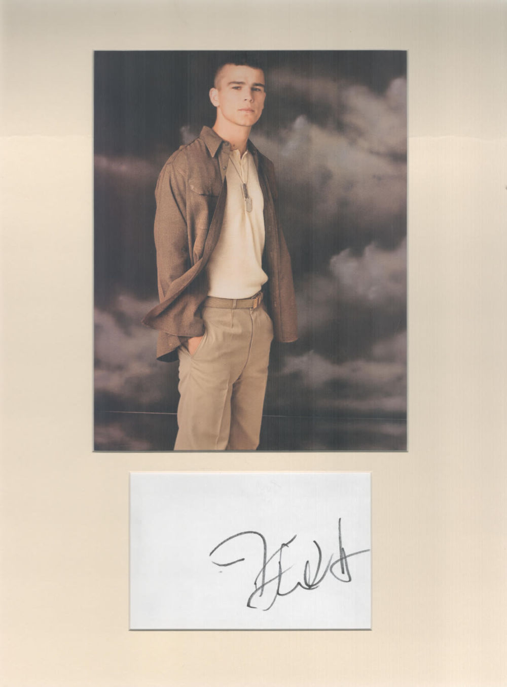 Lot 142: Josh Hartnett 16x12 overall mounted signature piece includes...
