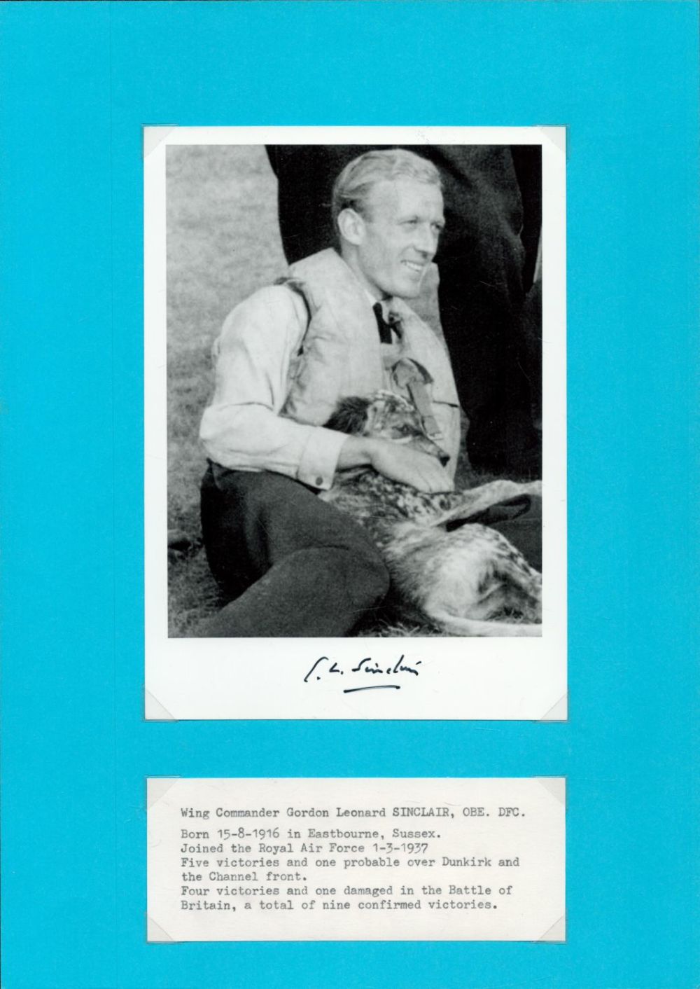 Lot 396: WW2. Wg Cdr Gordon L Sinclair OBE DFC...