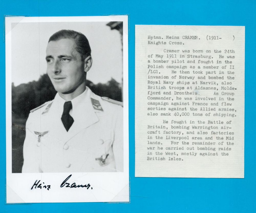 Lot 402: Hptm Heinz Cramer (1911 2003) signed 6x4 black...