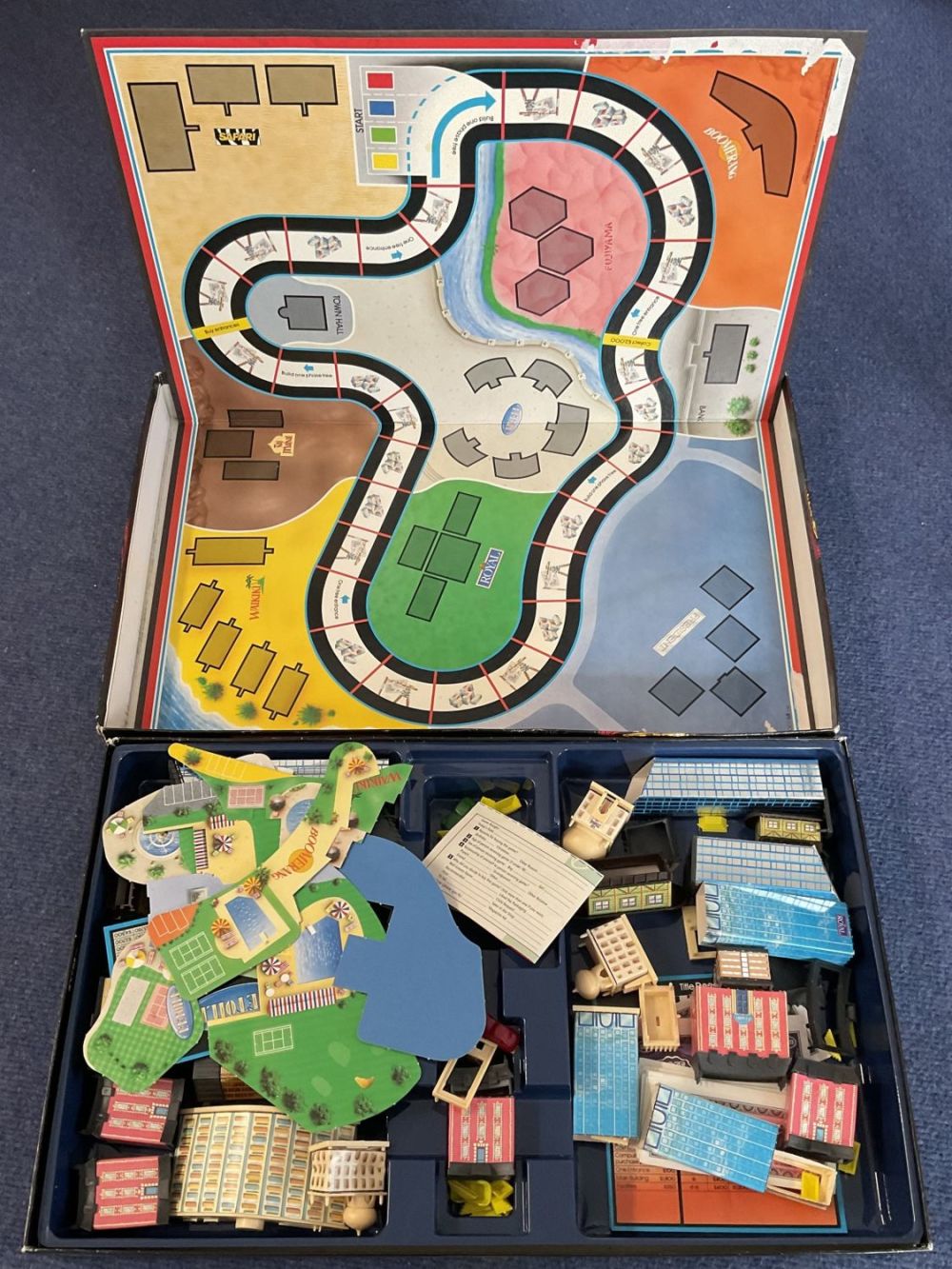 Lot 184: Hotel game. The game of glamour power and...