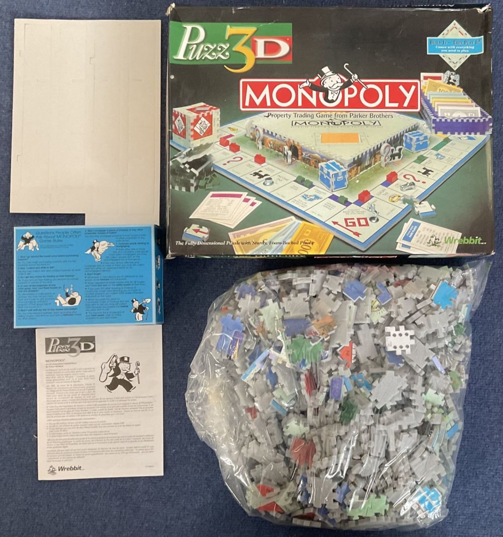 Lot 239: 3D Puzzle Monopoly Build it and play it...