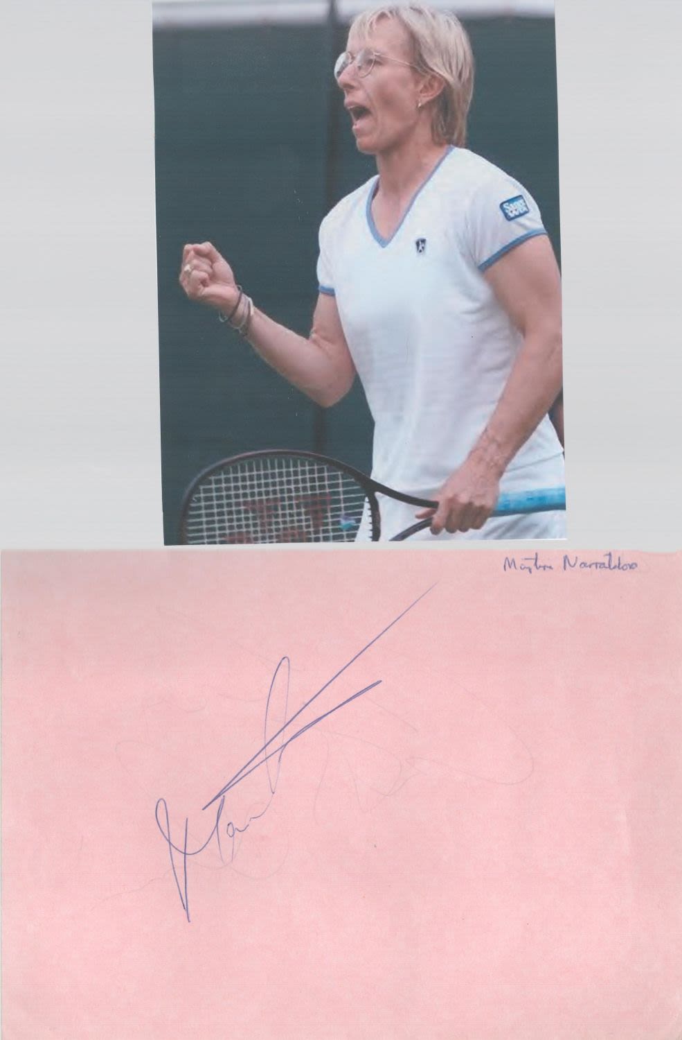 Lot 138: Tennis Martina Navratilova signed 6x4 inch album page...