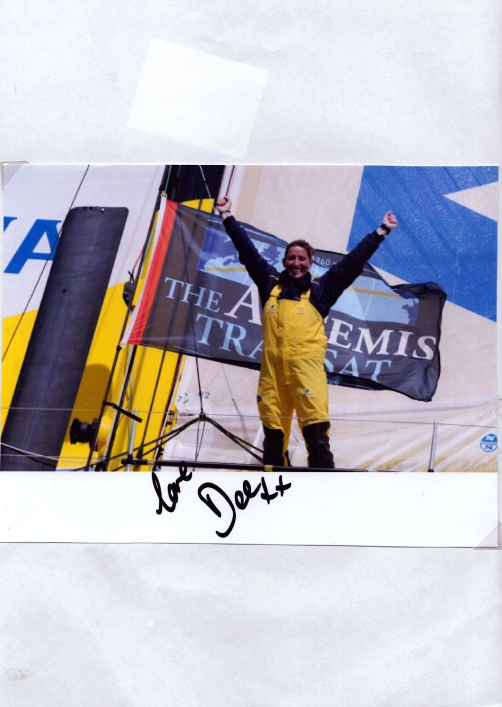 Lot 57: Dee Caffari signed 8x6 inch colour photo. Denise...