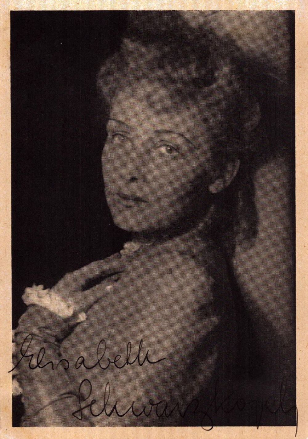 Lot 141: Elisabeth Schwarzkopf Soprano signed 6x4inch vintage photo. Good...