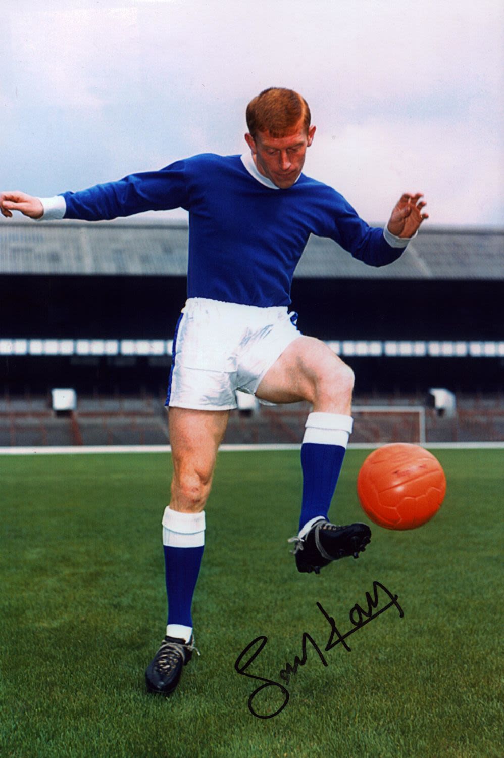Lot 171: Football Tony Kay signed 12x8 inch colour photo...