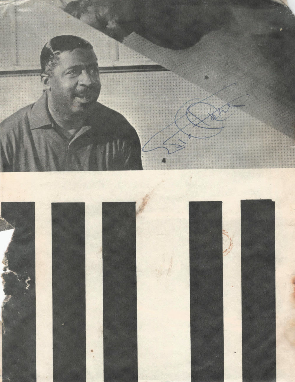 Lot 206: Erroll Garner signed A4 black and white newspaper...