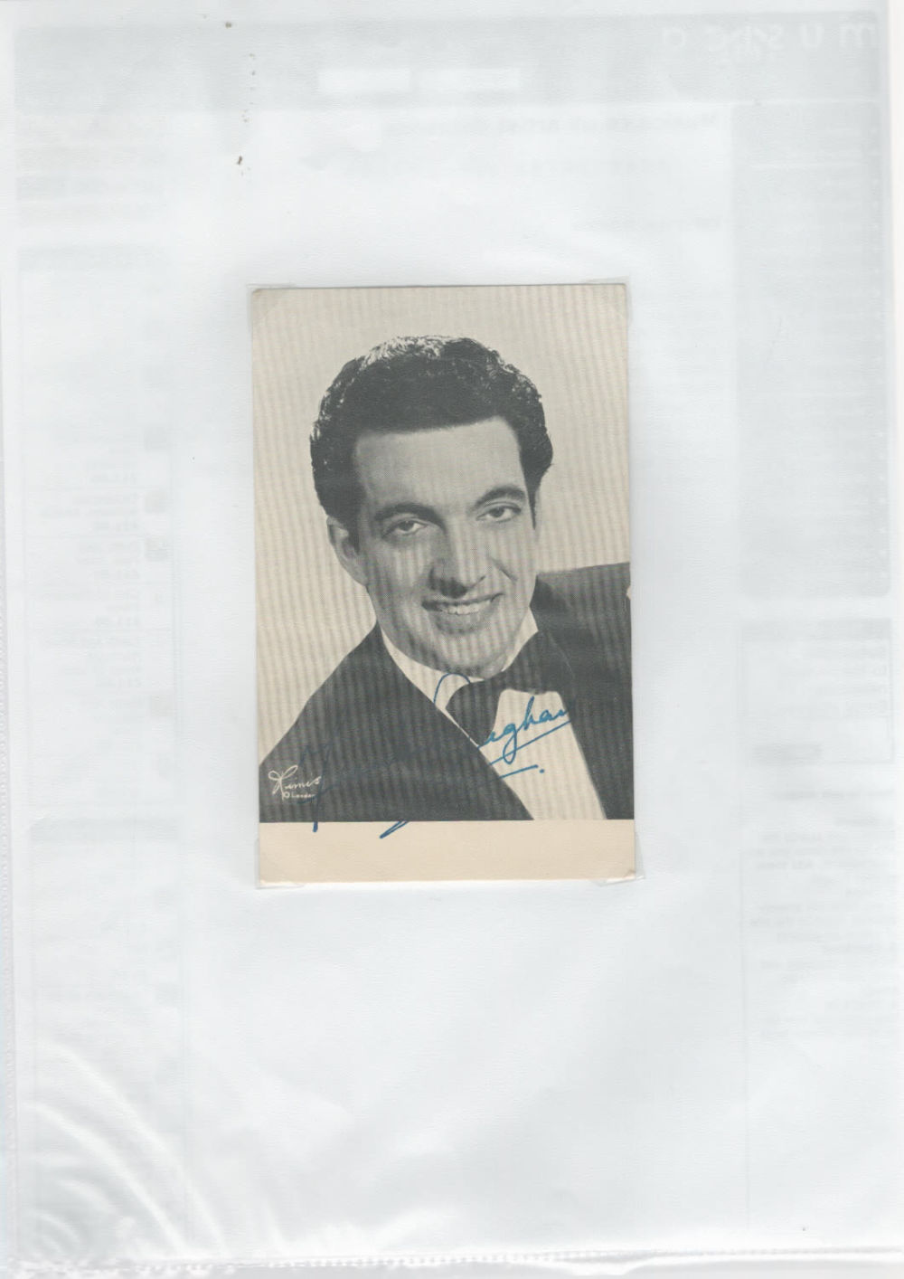 Lot 233: Frankie Vaughan signed 6x4inch black and white photo....