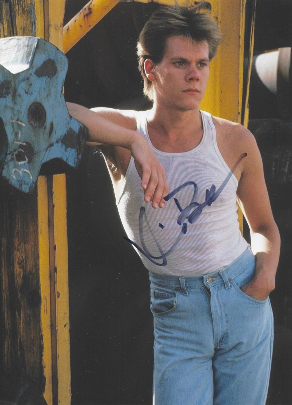 Lot 284: Kevin Bacon signed 11x8 colour photo. Good condition....