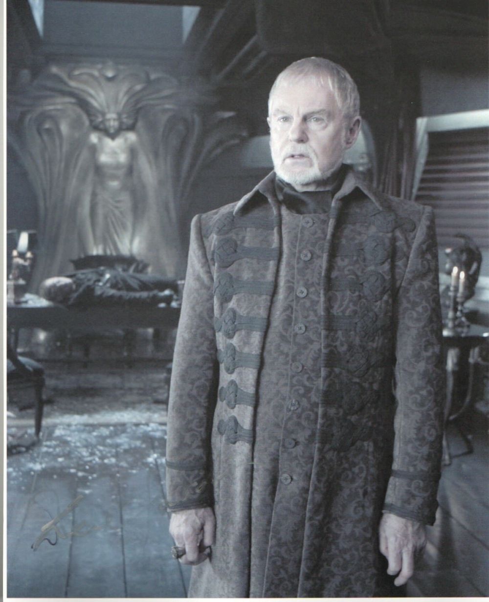Lot 372: Sir Derek Jacobi Underworld: Evolution 10x8 picture in...