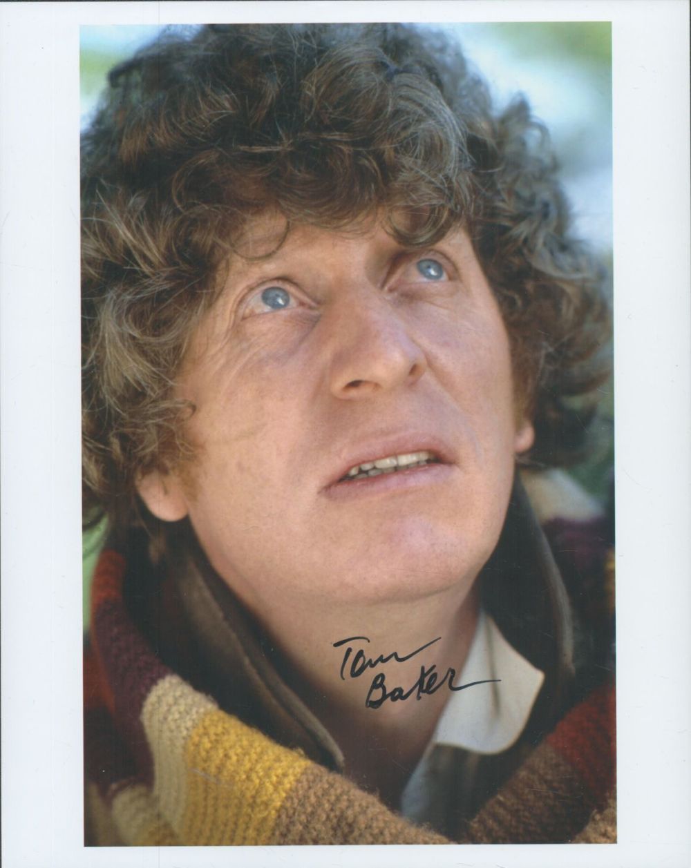 Lot 399: Tom Baker signed 10x8 inch Dr Who colour...