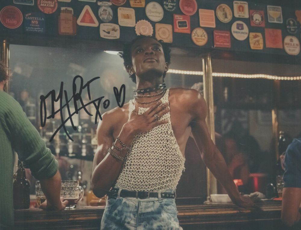 Lot 602: Omari Douglas Actor Signed It's A Sin 8x10...