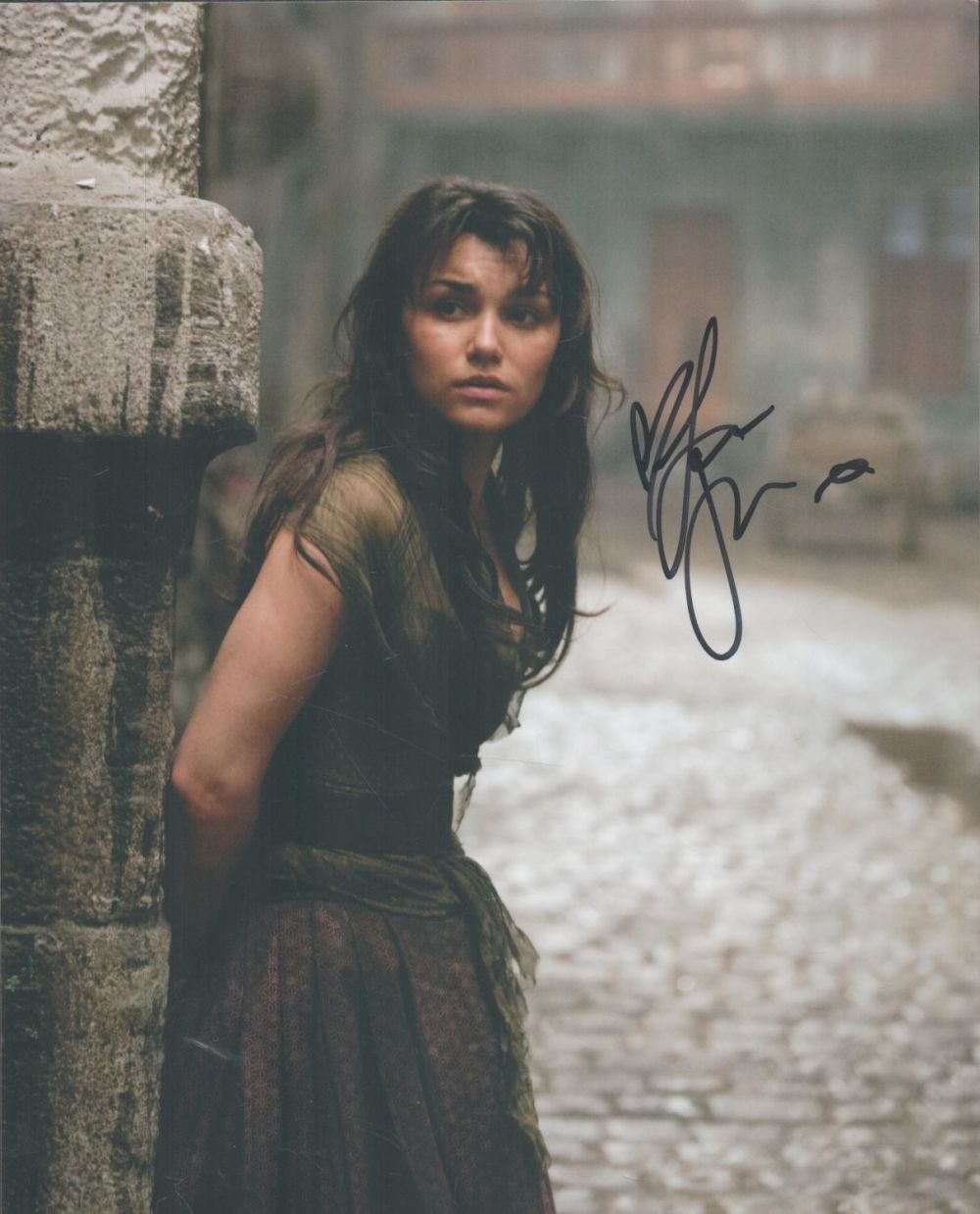 Lot 719: Samantha Barks signed 10x8 inch colour photo. Good...