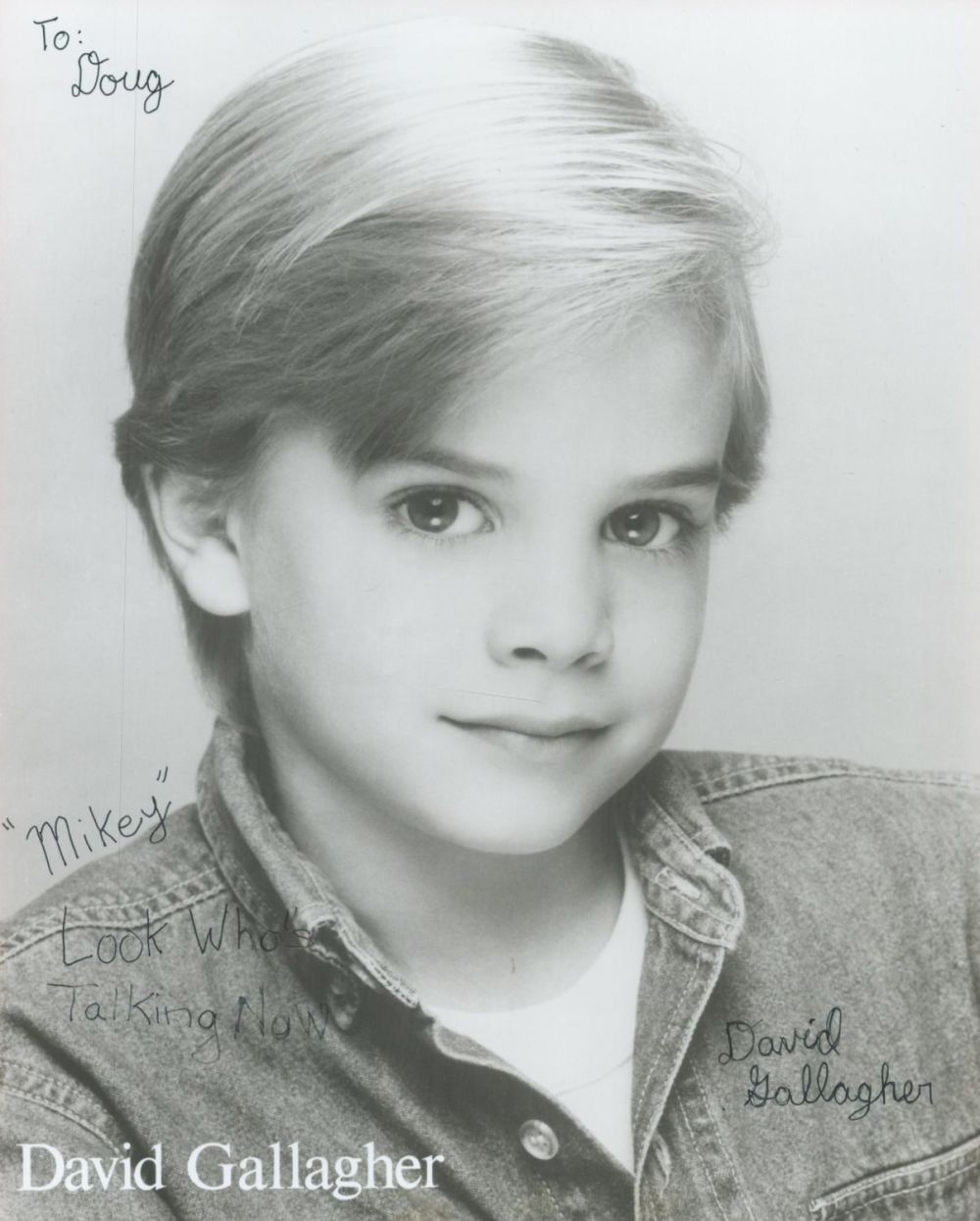 Lot 252: American Actor David Gallagher Signed on a 10x8...