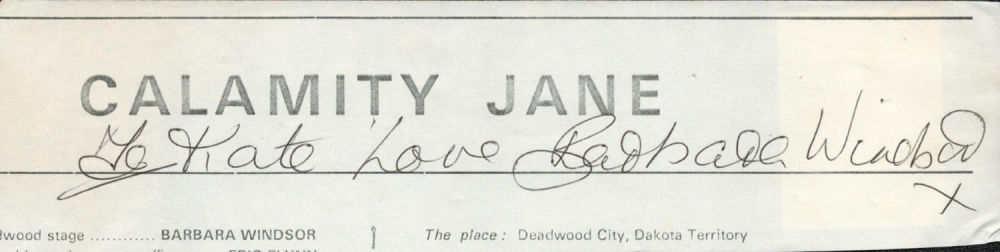 Lot 276: TV Film Barbara Windsor signed 9. 5 x...