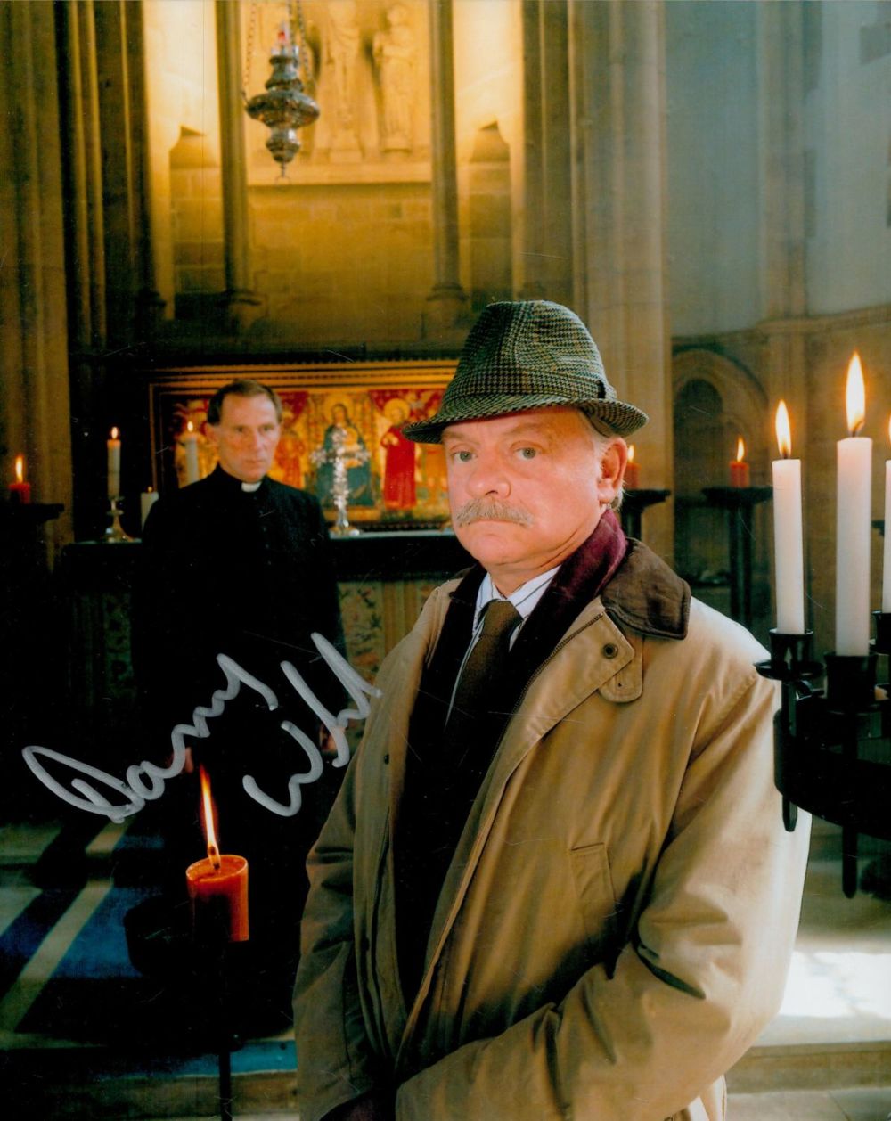 Lot 113: Danny Webb signed 10x8 inch colour photo. Good...