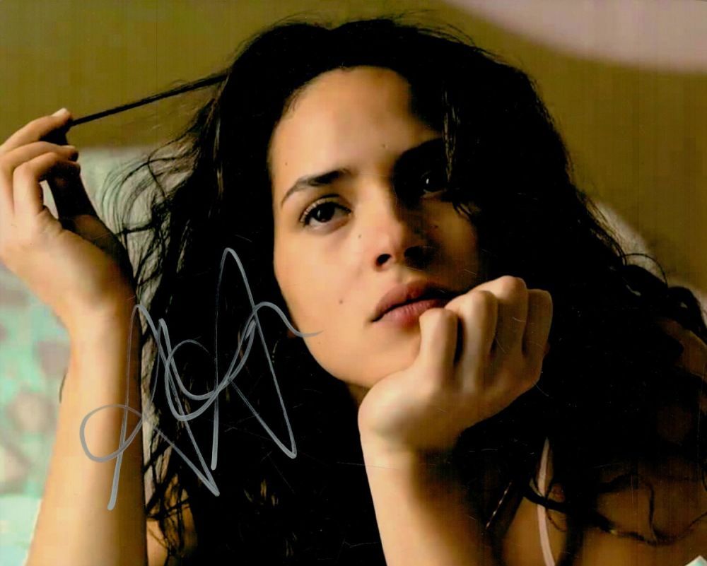 Lot 128: Adria Arjona signed 10x8 inch colour photo. Good...