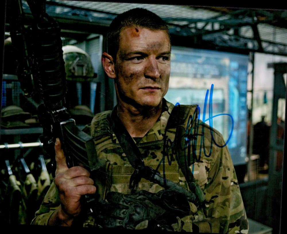 Lot 131: Phillip Winchester signed 10x8 inch colour photo. Good...