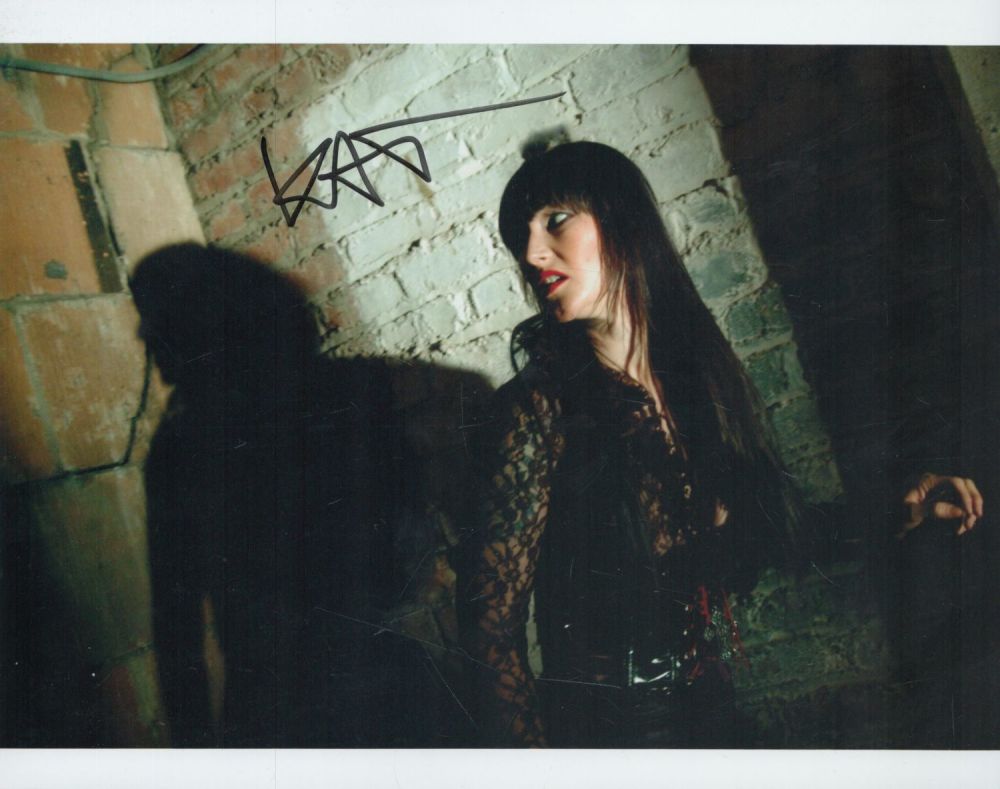Lot 140: Kat Turner signed 10x8 inch colour photo. Good...