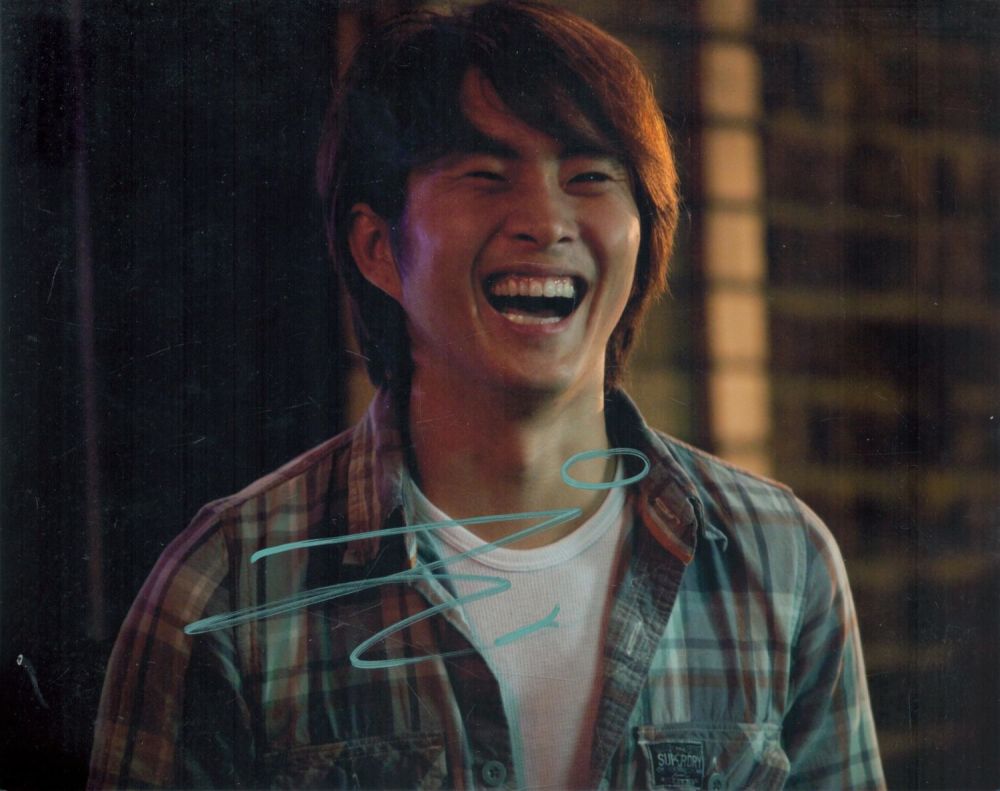 Lot 277: Justin Chon signed 10x8 inch colour photo. Good...