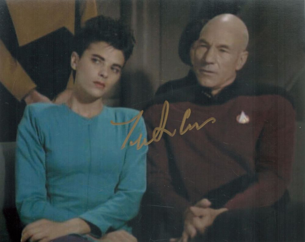 Lot 290: Tracee Lee Cocco signed 10x8 inch Star Trek...
