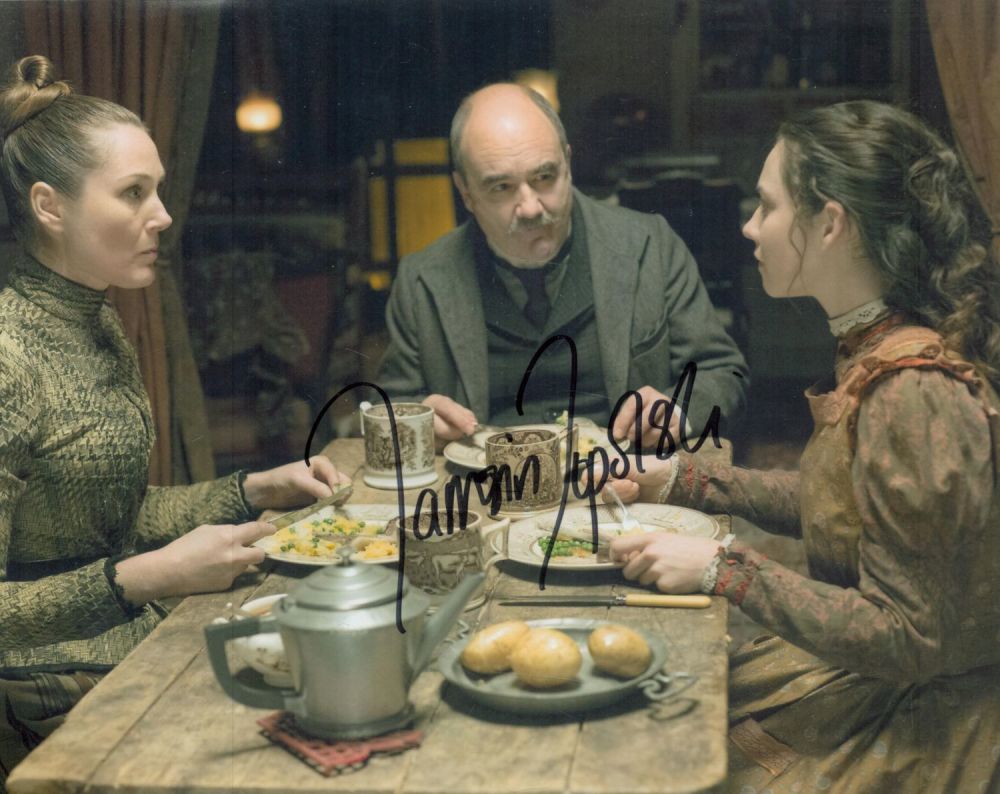Lot 317: Tamsin Topolski signed 10x8 inch colour photo. Good...
