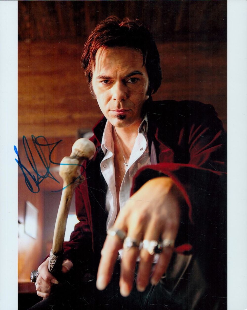Lot 321: Billy Burke signed 10x8 inch colour photo. Good...