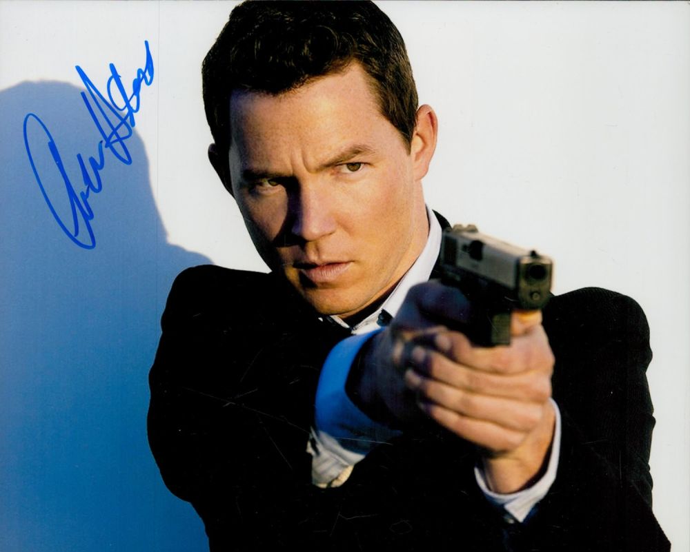 Lot 345: Shawn Hatosy signed 10x8 inch colour photo. Good...