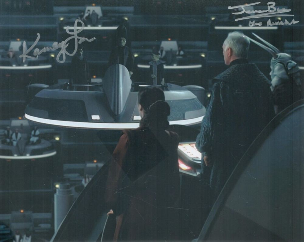 Lot 126: Star Wars The Phantom Menace photo double signed...