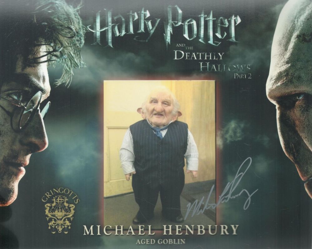 Lot 160: Harry Potter & The Deathly Hallows 8x10 photo...