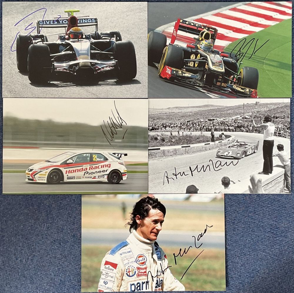 Lot 172: Motor Racing Formula one collection of three Silverstone...