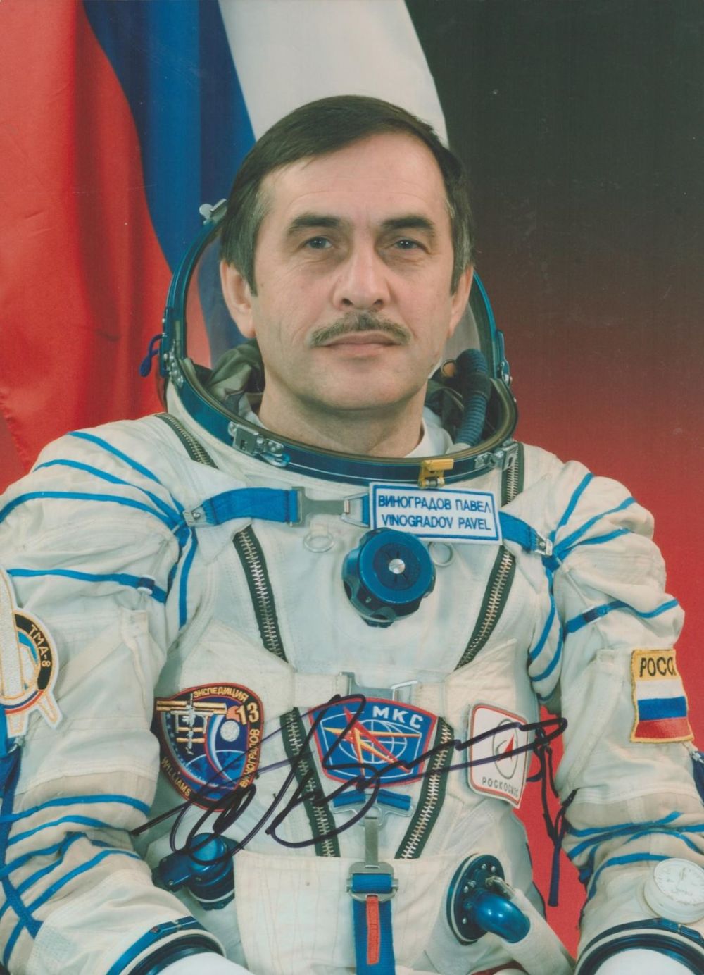 Lot 144: Cosmonaut Pavel Vinogradov signed colour portrait photo 8...