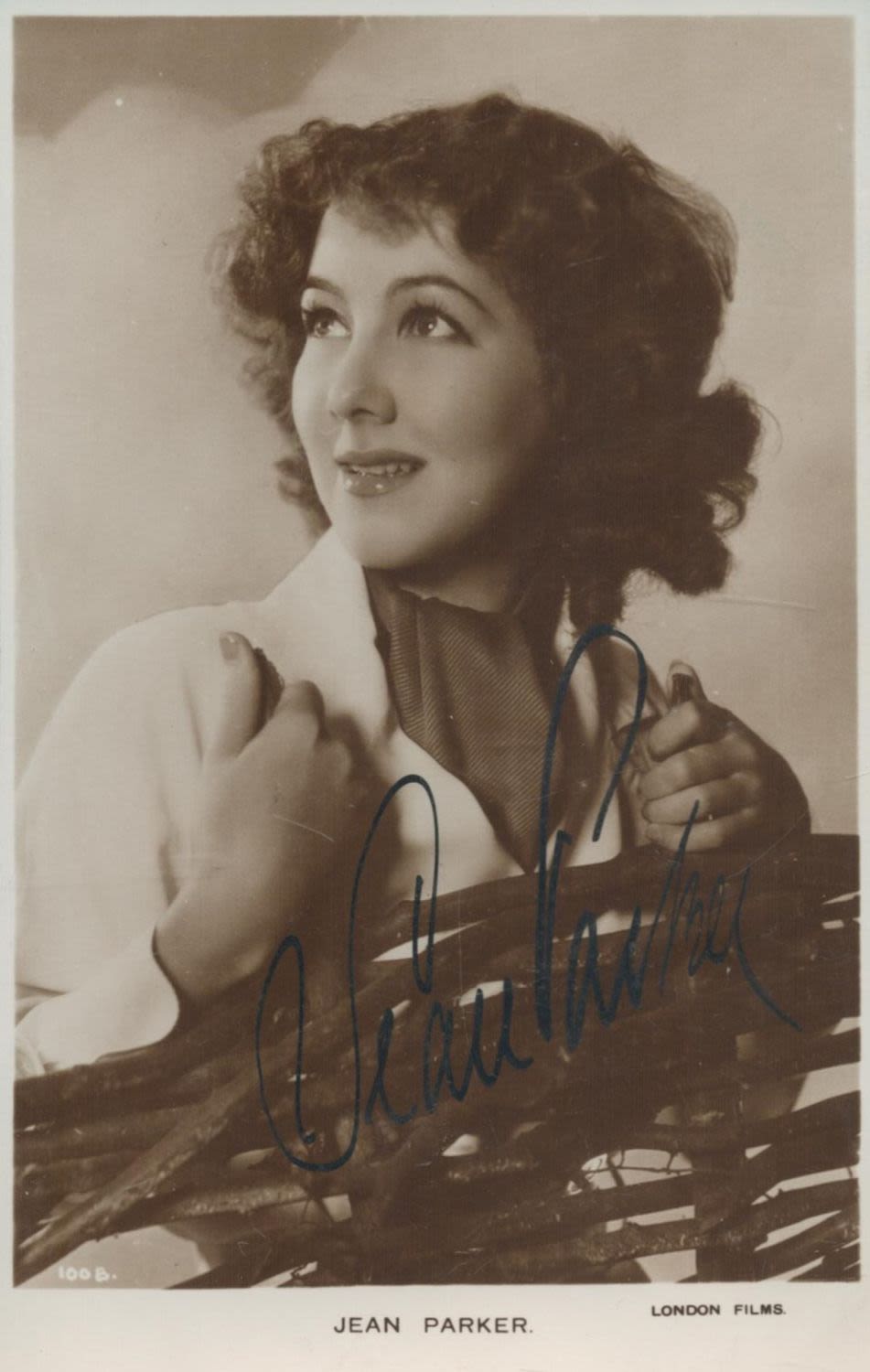 Lot 177: Jean Parker Signed 5x3 inch approx Black and...