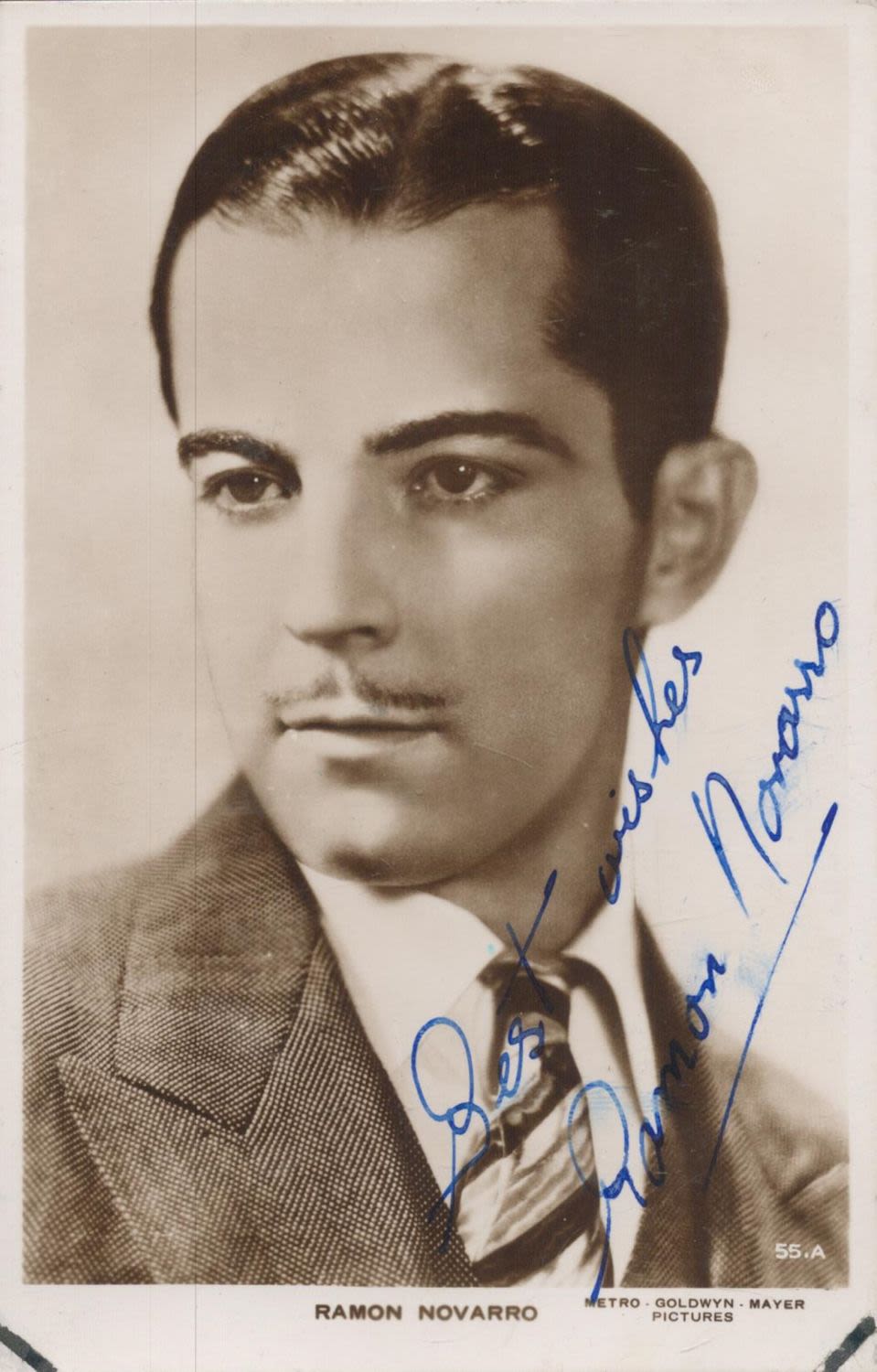 Lot 182: Ramon Navarro Signed 5x3 inch approx Black and...