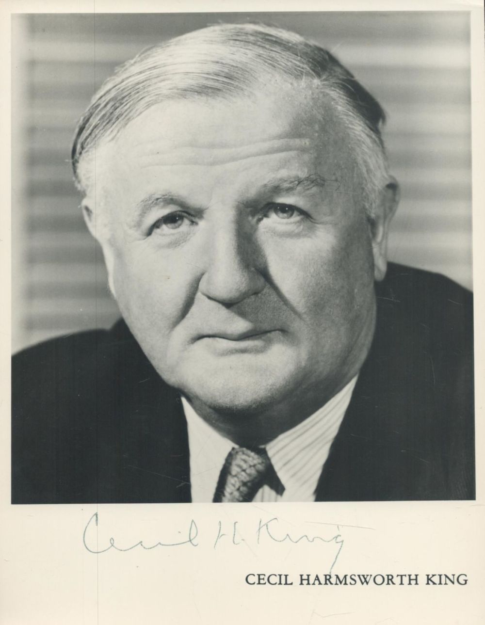 Lot 266: CECIL H KING - British Author Signed 6x8...