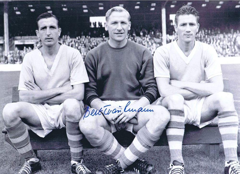 Lot 379: Autographed Bert Trautmann 16 X 12 Photo :...