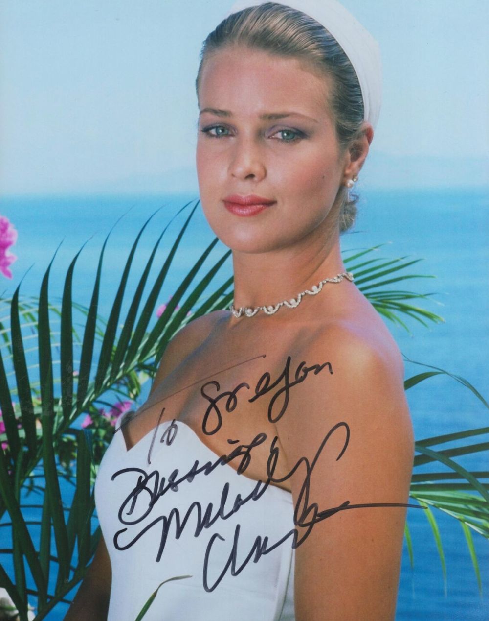 Lot 453: Melody Anderson signed colour photo Dedicated. Canadian Actress....