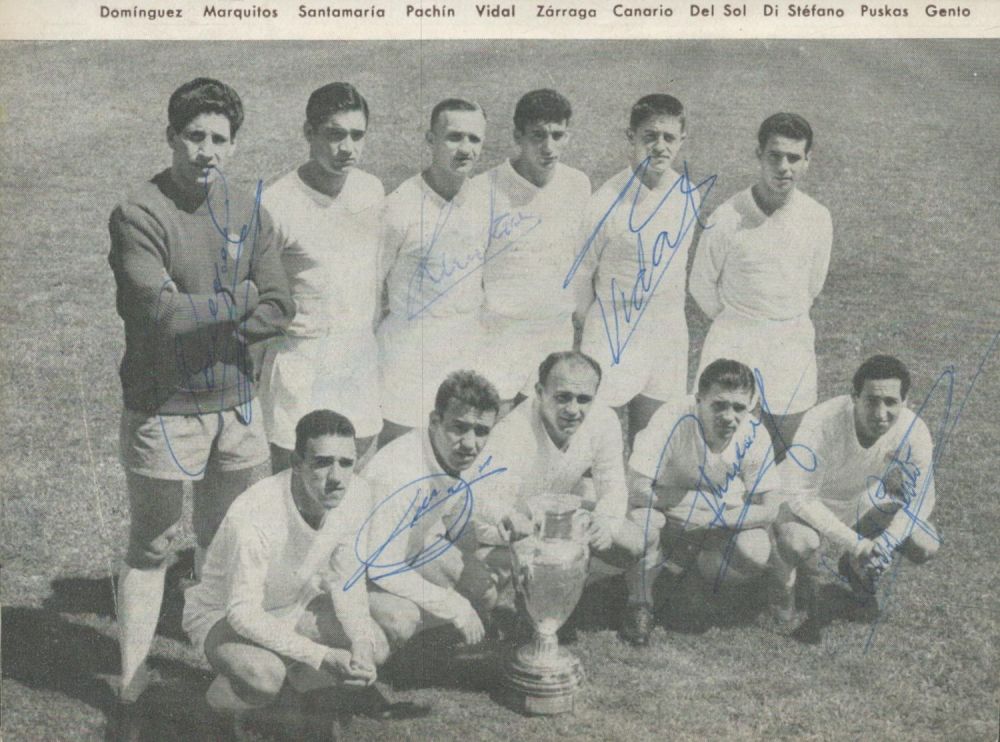 Lot 206: Football Real Madrid 1959 multi signed 6x4 Newspaper...
