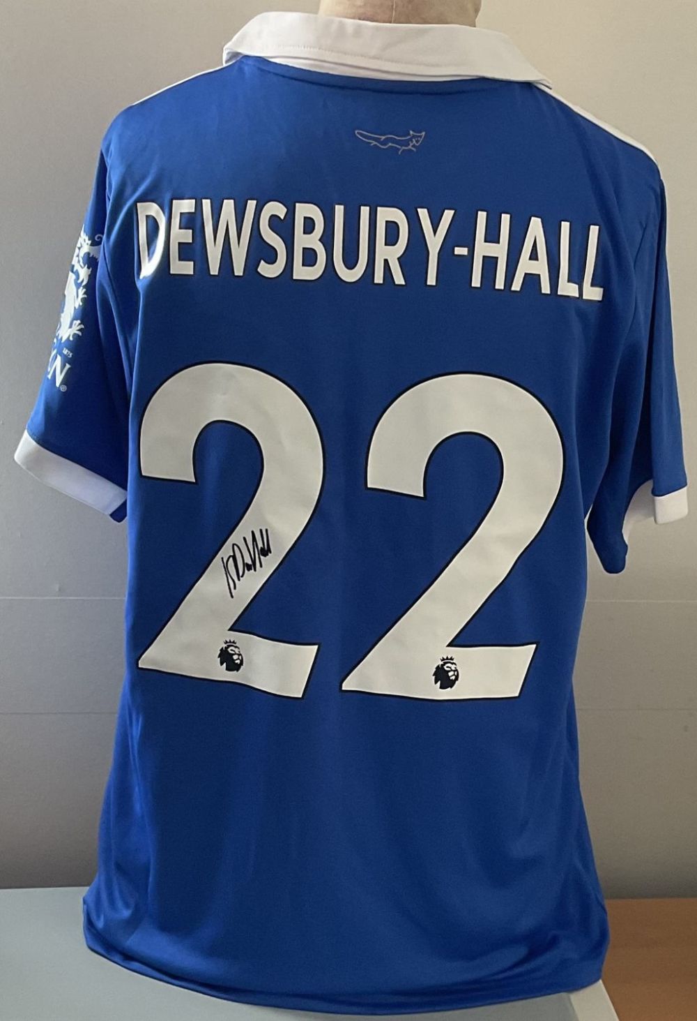 Lot 227: Football Kiernan Dewsbury-Hall signed Leicester City replica home...