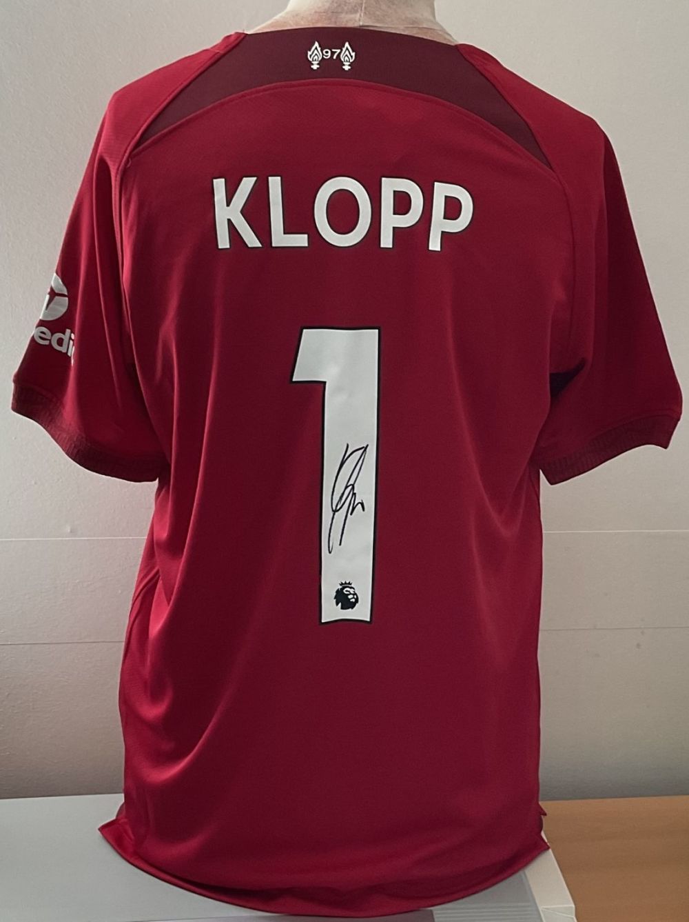 Lot 231: Football Jurgen Klopp signed Liverpool replica home shirt...
