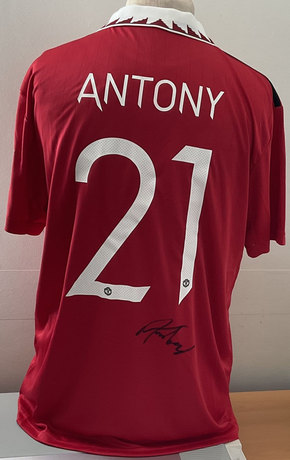 Lot 241: Football Antony signed Manchester United replica home shirt...