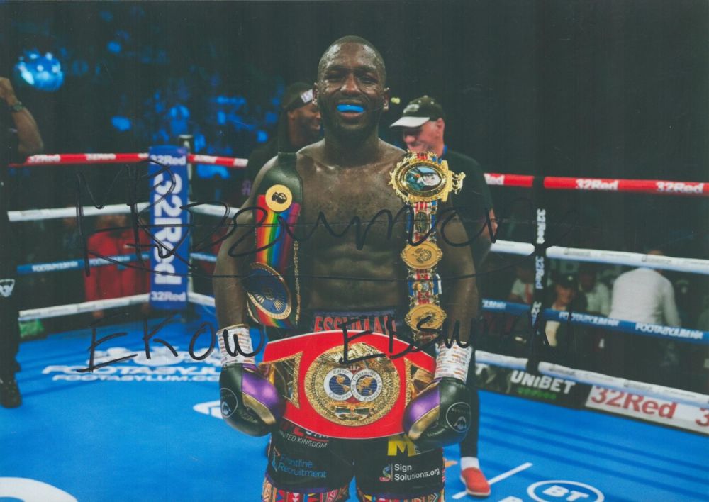 Lot 263: Boxing Ekow Essuman signed 12x8 inch colour photo....