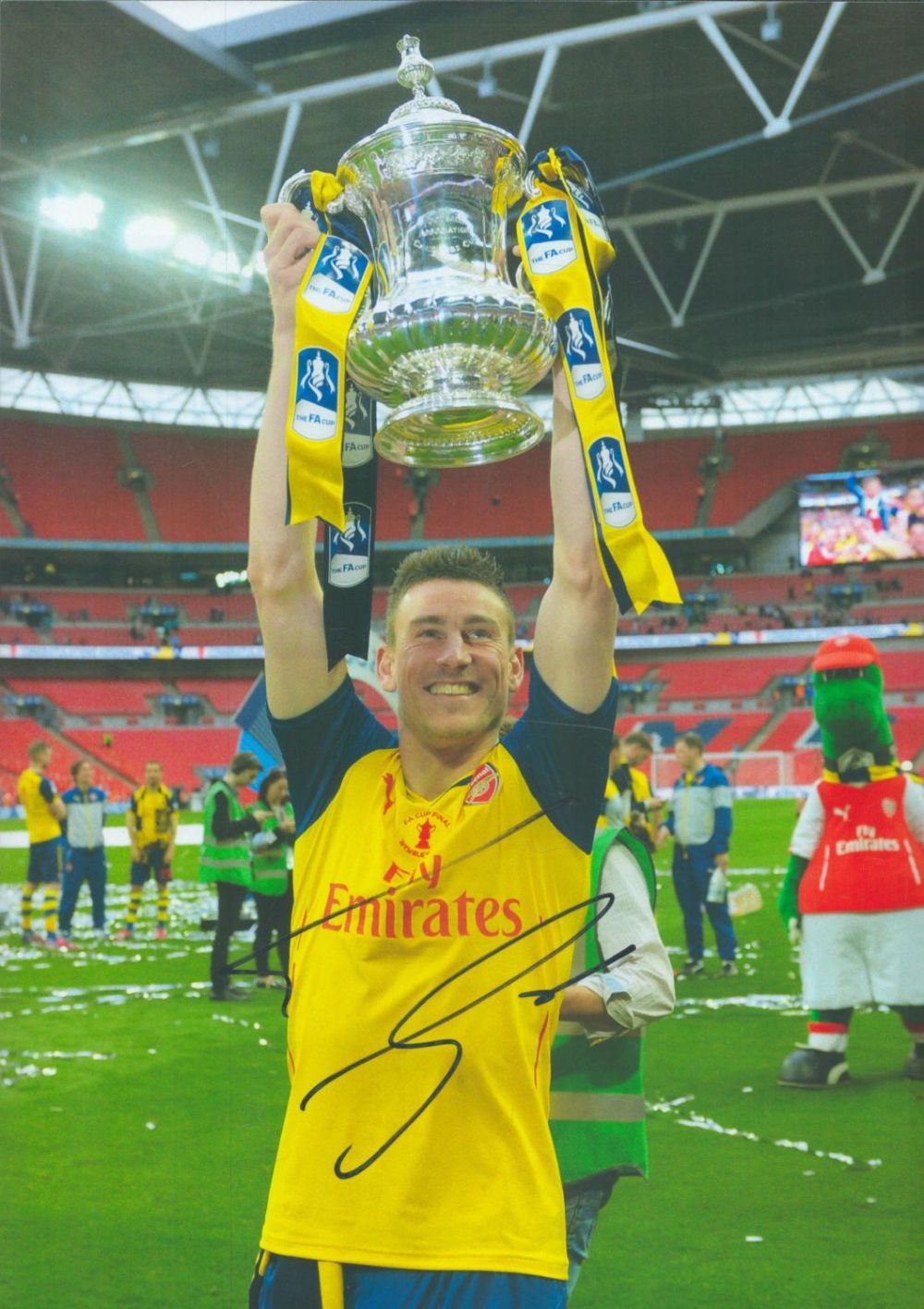 Lot 295: Football Laurent Koscielny signed 12x8 Arsenal colour photo...