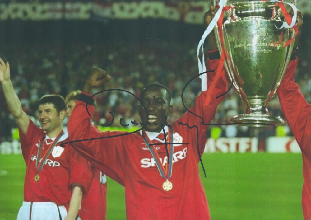 Lot 301: Football Dwight Yorke signed 12x8 inch Manchester United...