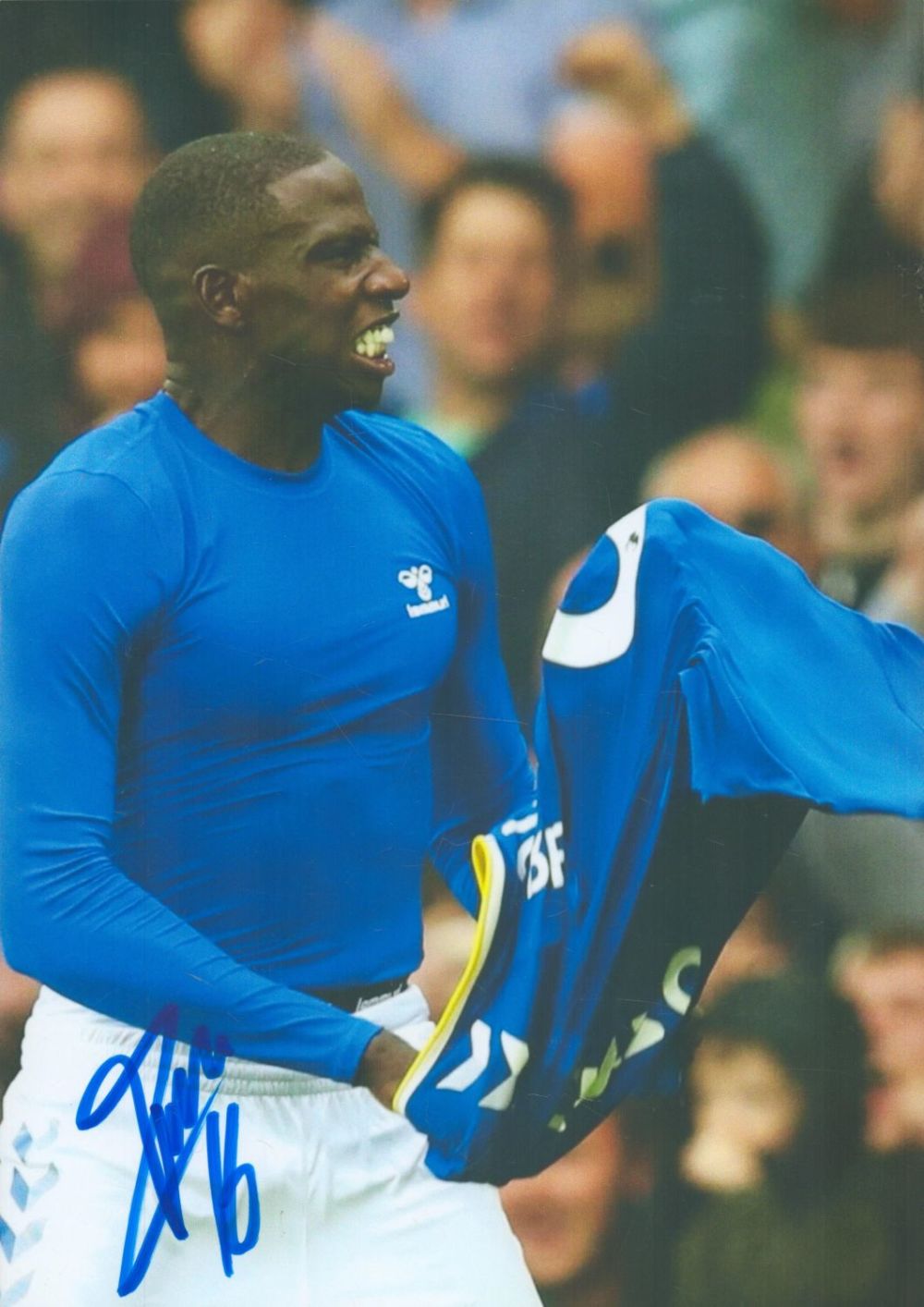 Lot 331: Football Abdoulaye Doucoure signed 12x8 inch colour photo...