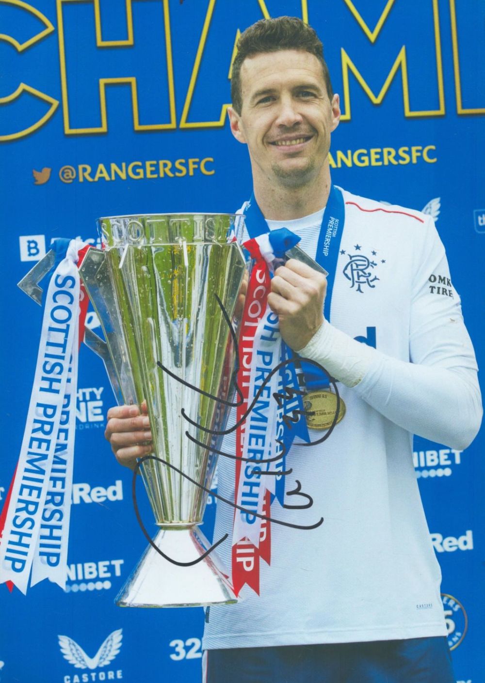 Lot 367: Football Jon McLaughlin signed 12x8 inch colour photo...
